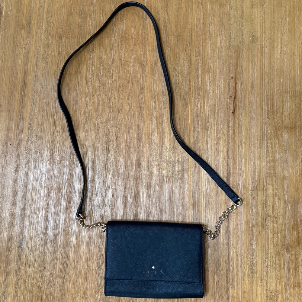 Kate Spade Black Crossbody Wallet on Chain